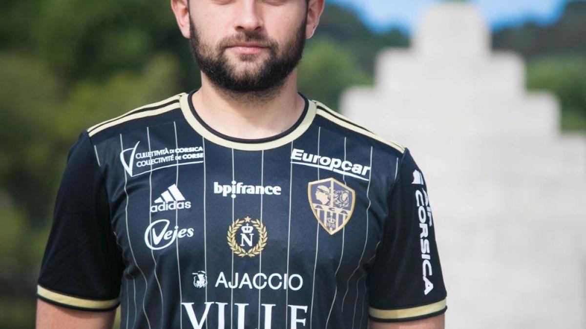 Ancien Maillot collection GFCA AJACCIO porté N°14 année 70 - ARGUS FOOT