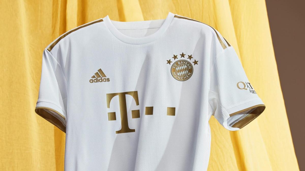 Le nouveau maillot extérieur Bayern Munich 2022-2023 par adidas