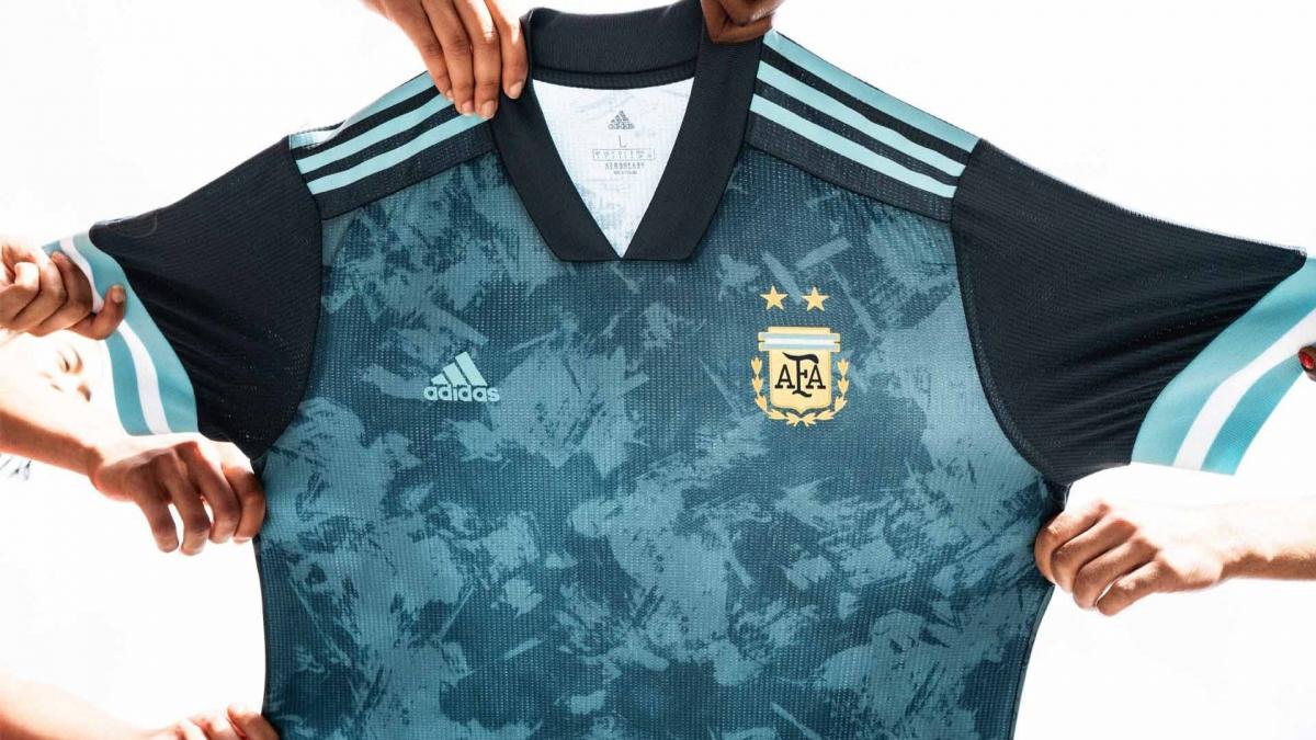 L'Argentine et adidas dévoilent les maillots pour la Copa America 2020