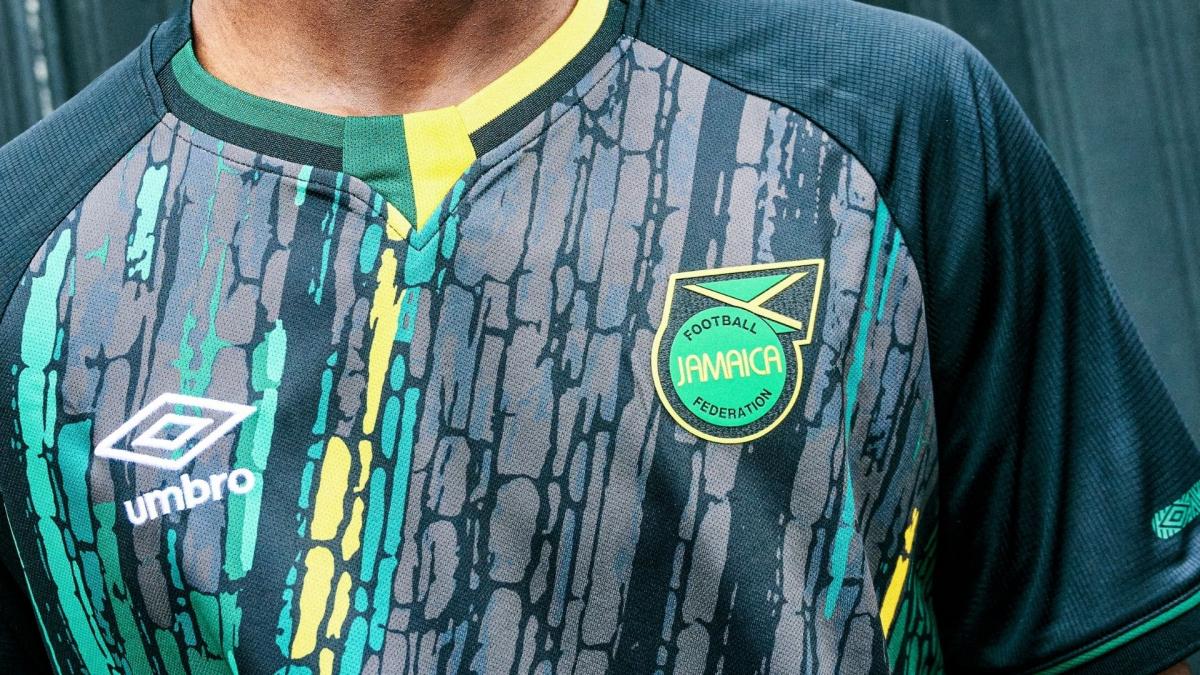 umbro jamaica football shirt