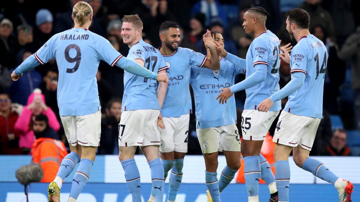 Manchester City verdedigt nog steeds zijn titel en wint de negende competitie in zijn geschiedenis!