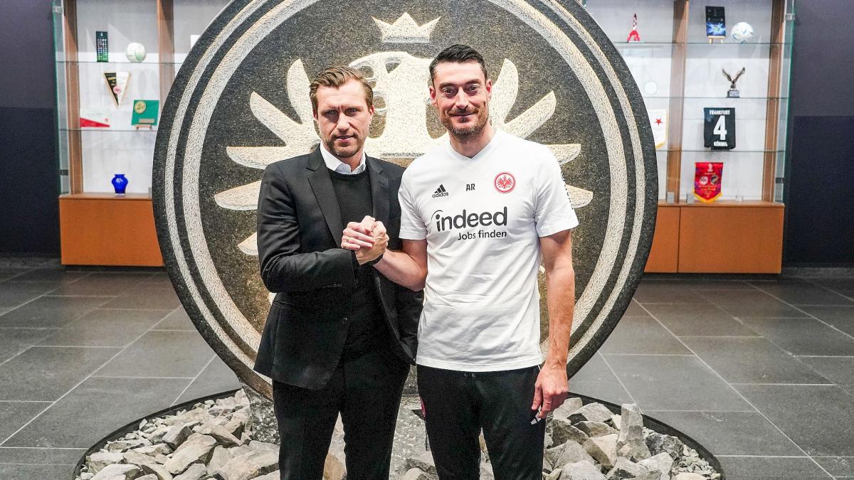 « Le Trump de Bundesliga » : Albert Riera se fait dézinguer en Allemagne