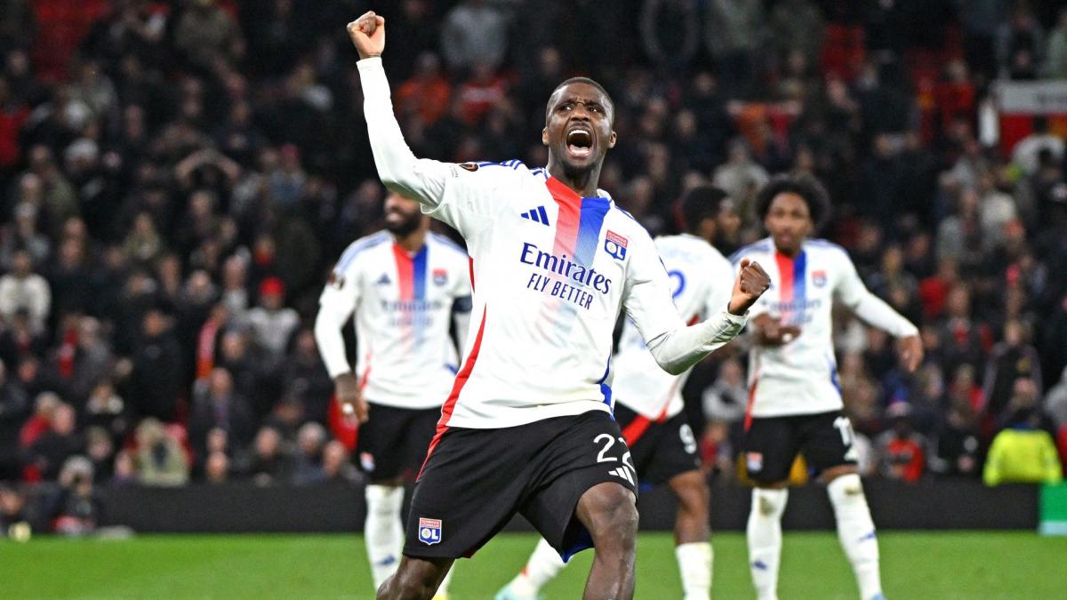 L’OL prolonge Clinton Mata