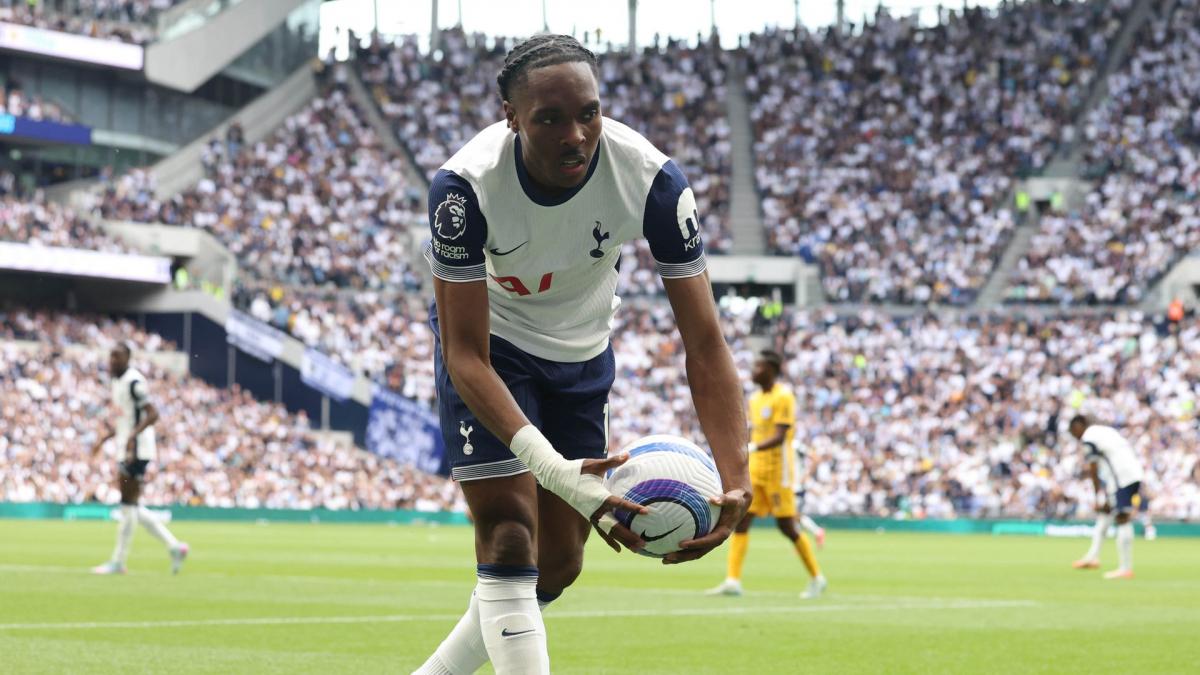 Tottenham s’offre définitivement Mathys Tel !