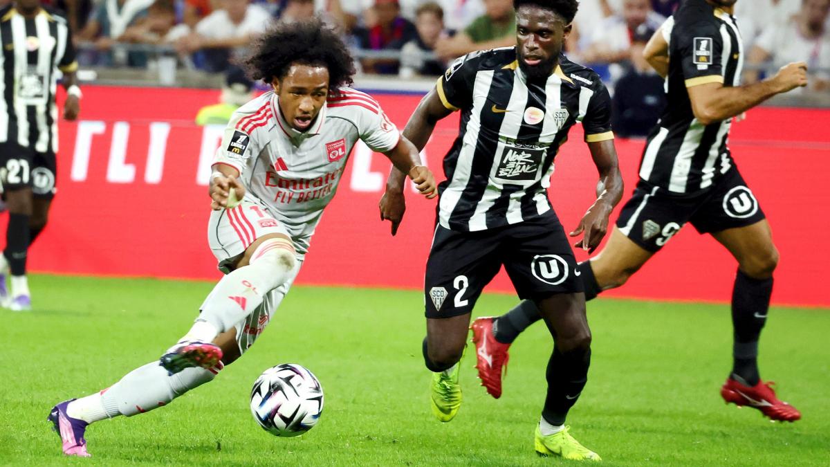 OL : Malick Fofana ne veut pas s’enflammer