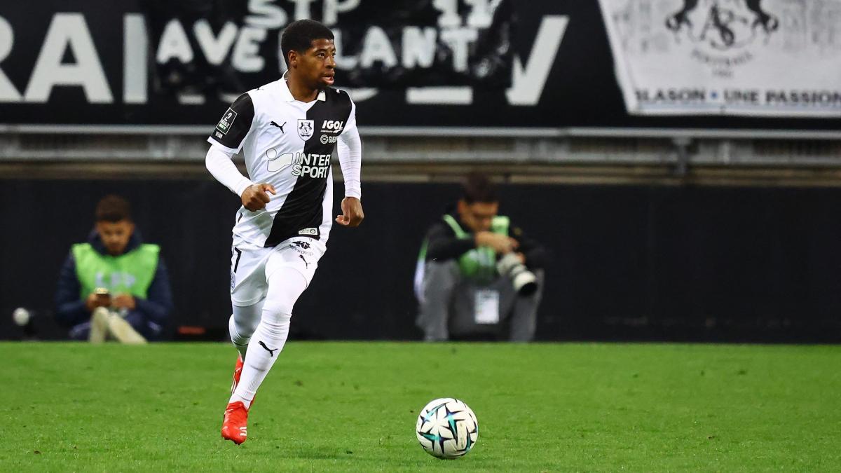 Deux clubs de Ligue 2 s’arrachent Rayan Lutin