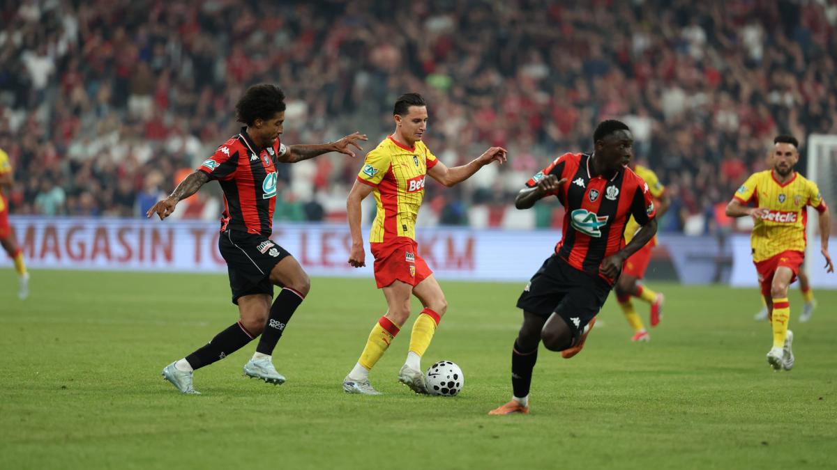 Coupe de France : Lens surclasse Nice et remporte le premier sacre de son histoire !