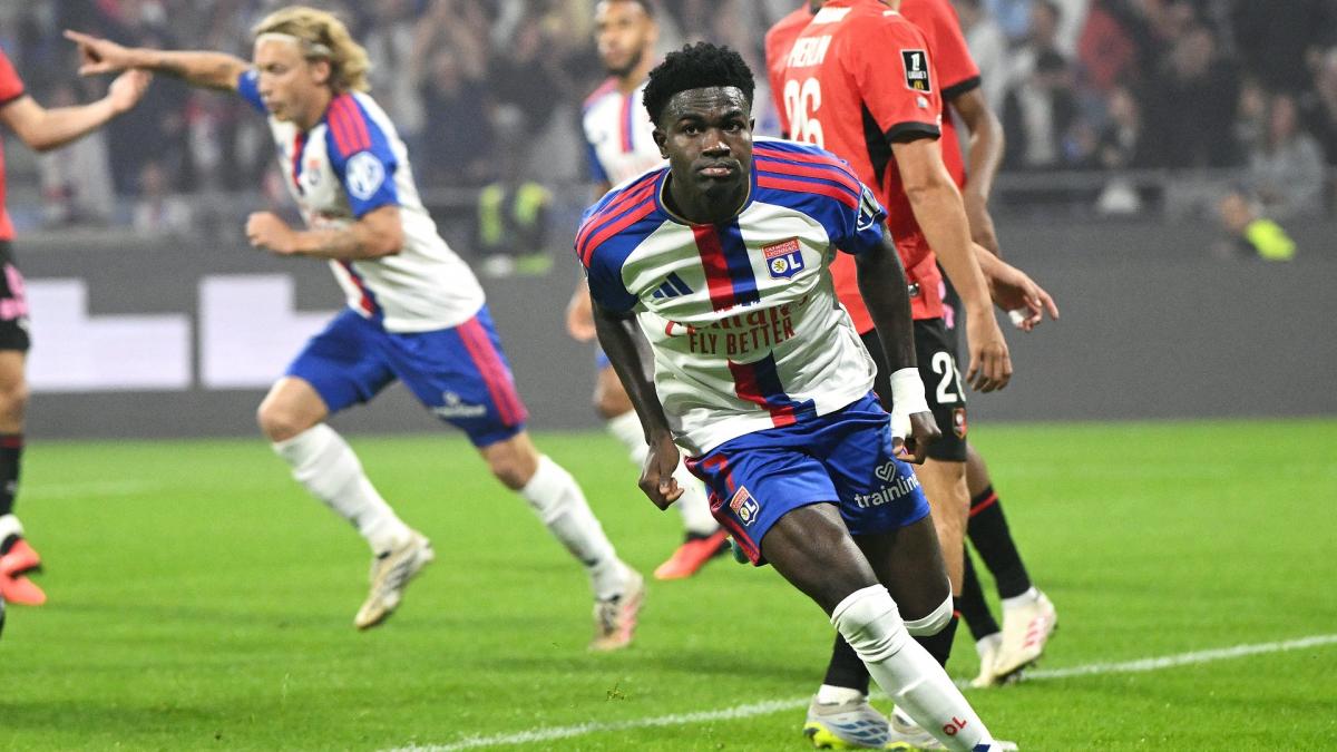https://www.footmercato.net/a1010572640314143385-ligue-1-lol-soffre-un-recital-contre-rennes-et-monte-sur-le-podium-premier-succes-pour-toulouse-et-le-mans