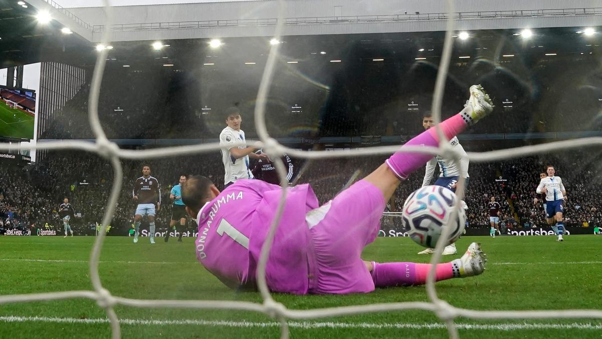Manchester City : Gianluigi Donnarumma a encore plombé les siens