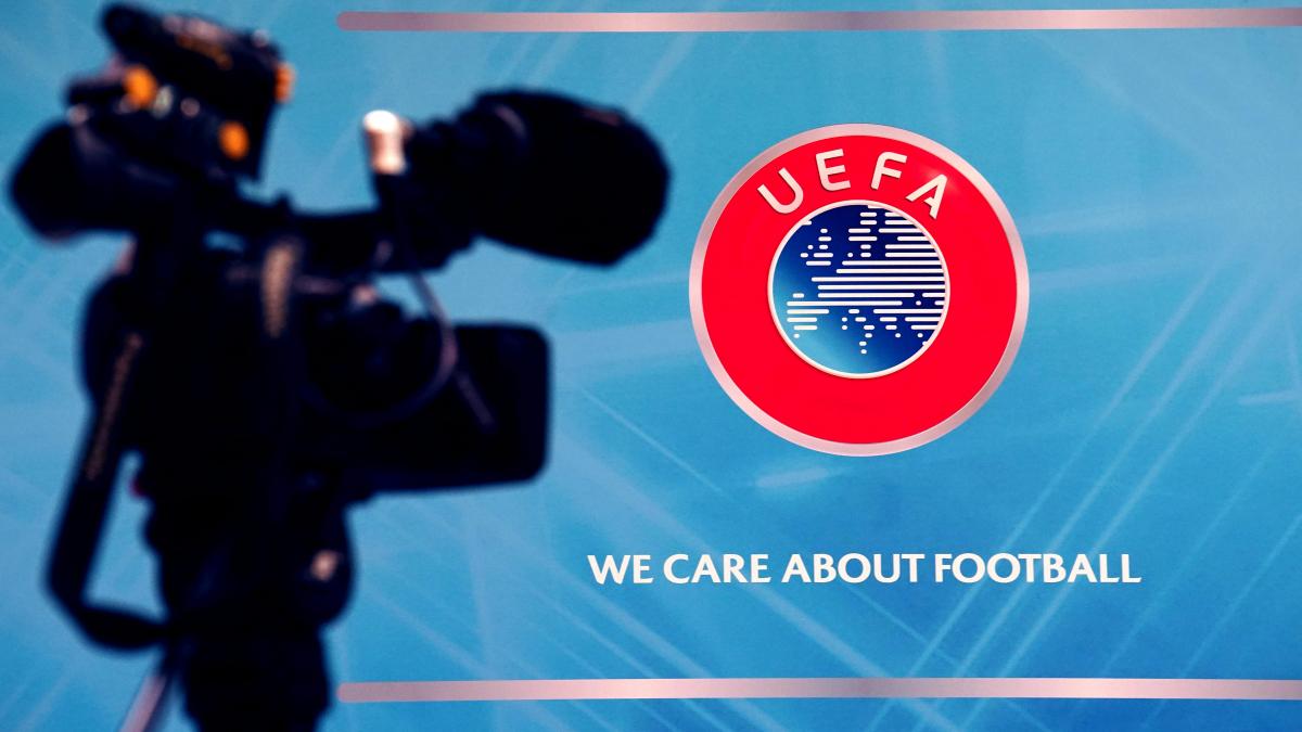Pourquoi l’arbitre VAR de PSG-Newcastle a été suspendu par l’UEFA ?