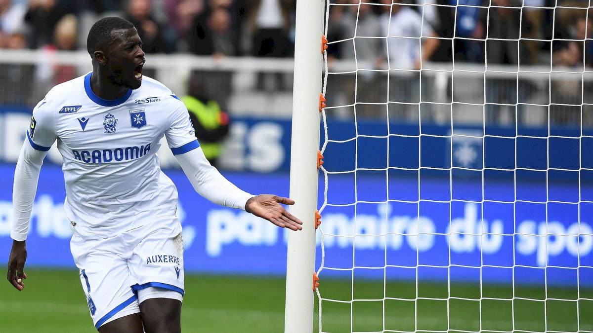 M'Baye Niang avec Auxerre