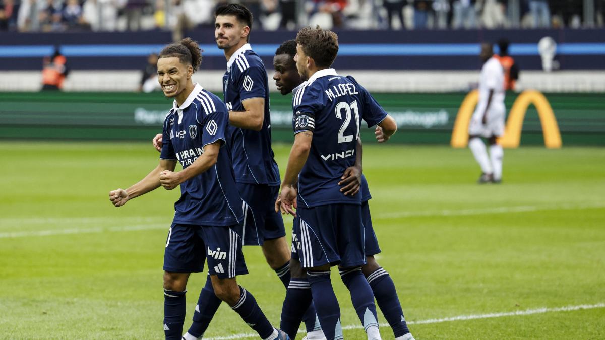 Ligue 1 : le Paris FC s’offre un succès confortable contre Lorient