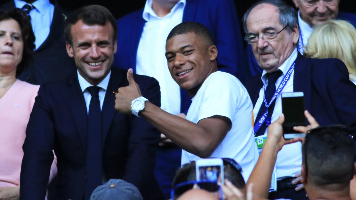 Mbappé and the army of Twitter destroy Le Graët