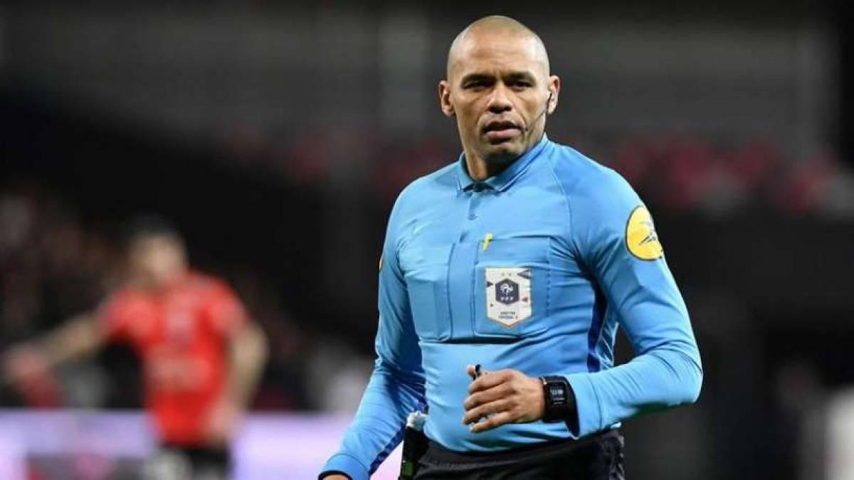 Gaël Angoula : « maintenant, on m’appelle Monsieur l’arbitre