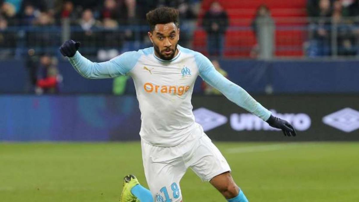 Fanion OM Olympique Marseille 2018-19 - Joueur Amavi, Bleu, Format 16x11cm, Made In France
