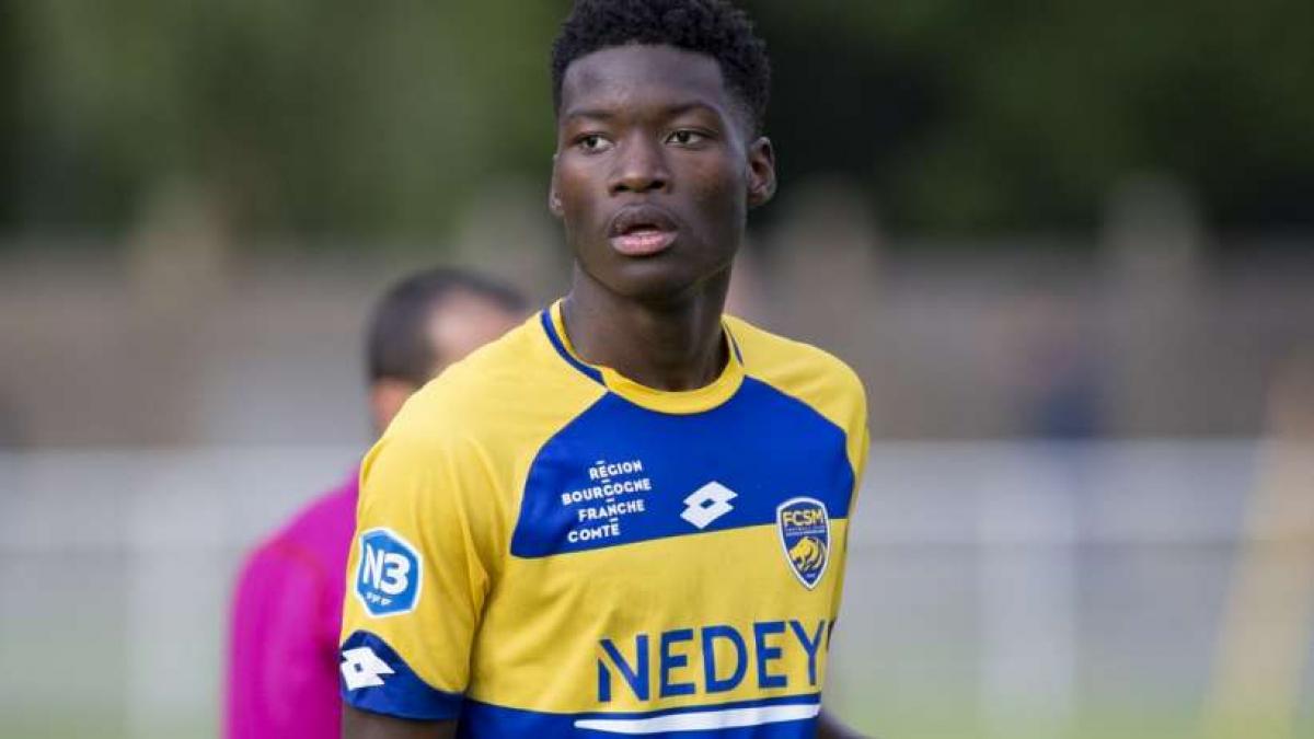 Officiel L Inter Milan S Offre Le Tres Convoite Espoir Francais Lucien Agoume