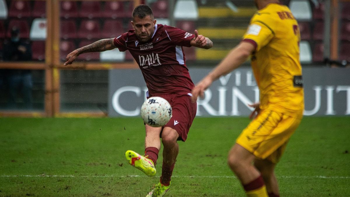 https://www.footmercato.net/a7206934306761989714-lanecdote-folle-de-jeremy-menez-et-du-scooter-vole