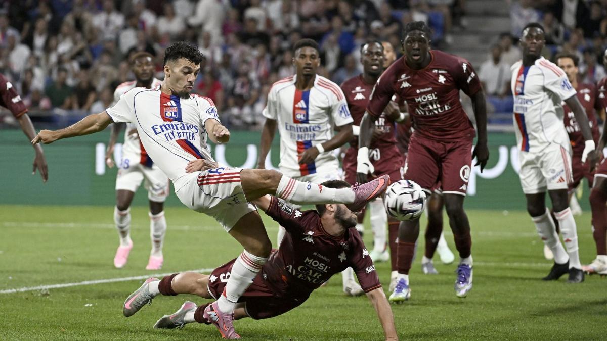 Ligue 1 : Lyon surclasse Metz grâce à Mikautadze, Fofana et ses recrues !