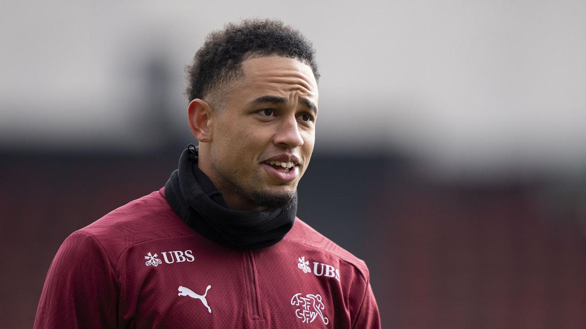 Leeds confirme l’arrivée de Noah Okafor