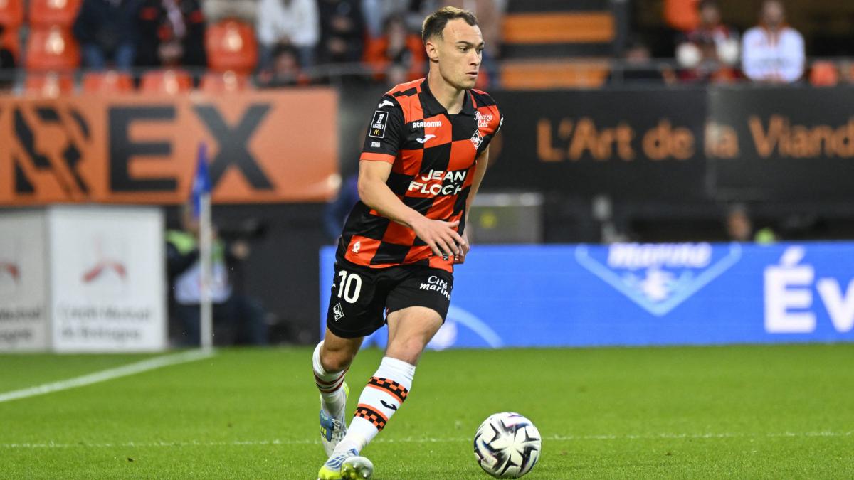 Mercato : 4 clubs de Ligue 1 foncent sur Pablo Pagis