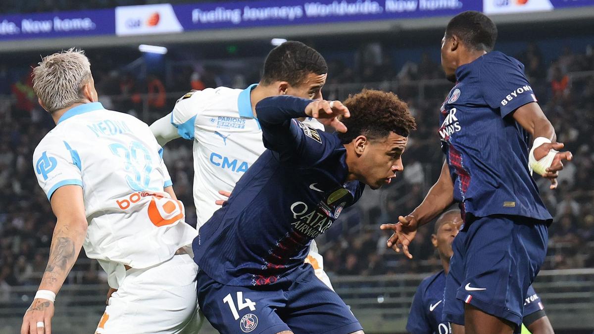 PSG-OM : pourquoi Thomas Léonard a accordé un penalty à Mason Greenwood 