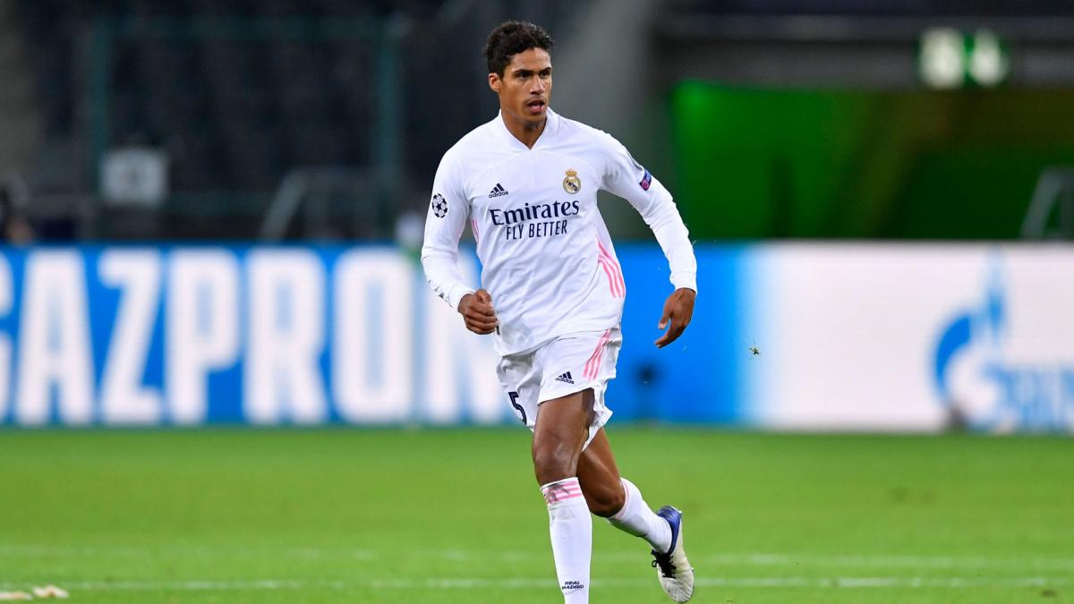 Real Madrid : Manchester United accélère pour Raphaël Varane