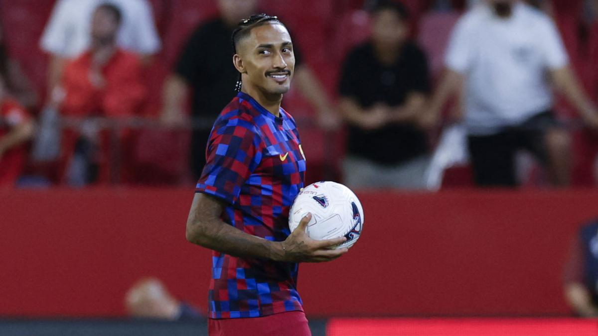 Barcelone : Raphinha confie ses intérêts à un nouvel agent avant sa prolongation