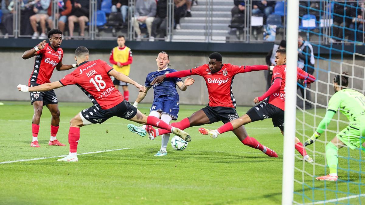 Play-offs Ligue 2 : Dunkerque l’emporte sur Guingamp et affrontera Metz