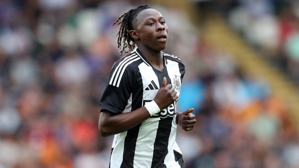 L’AJ Auxerre sur la piste Trevan Sanusi