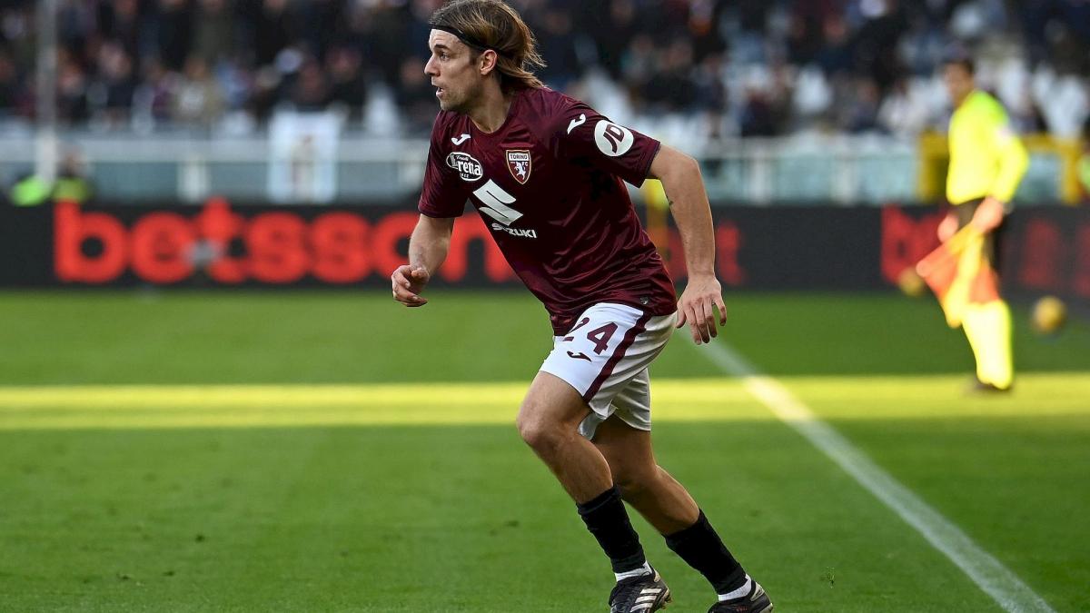 Borna Sosa passe de l’Ajax à Crystal Palace