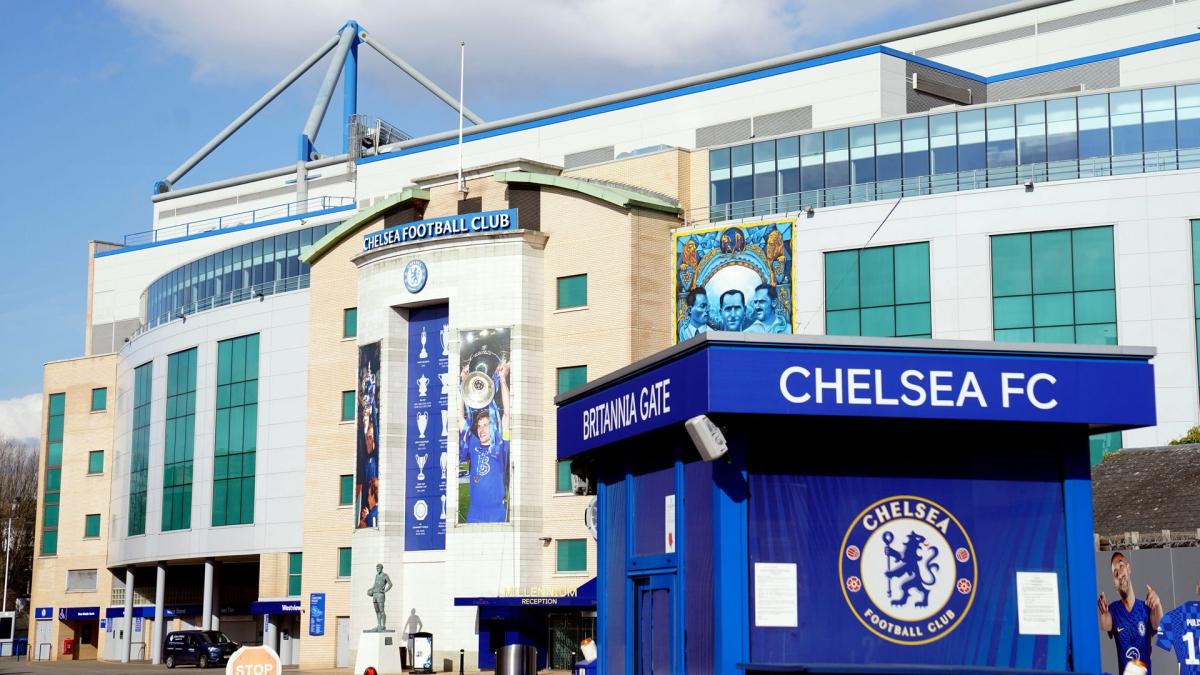 Boston Celtics owner declares interest in Chelsea