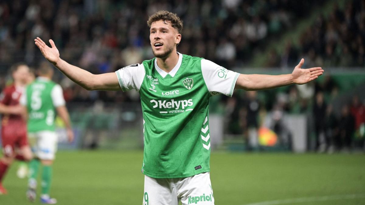 ASSE : deux clubs portugais suivent Lucas Stassin