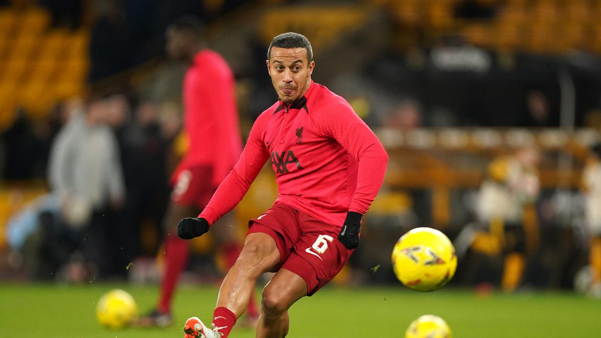 Barça : Thiago Alcantara va intégrer le staff d’Hansi Flick