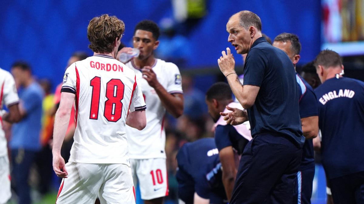https://www.footmercato.net/a7744619553655223836-ligue-des-nations-langleterre-colle-un-7-0-historique-en-croatie