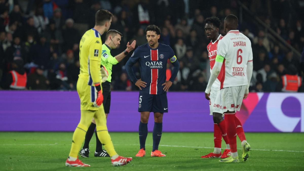 Monaco-PSG : ce qu’a dit la VAR à Clément Turpin après le tacle sur Lucas Chevalier