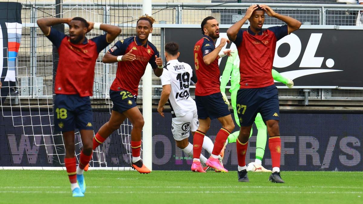 Ligue 3 : Rouen tombe à Paris 13, Versailles monte sur le podium