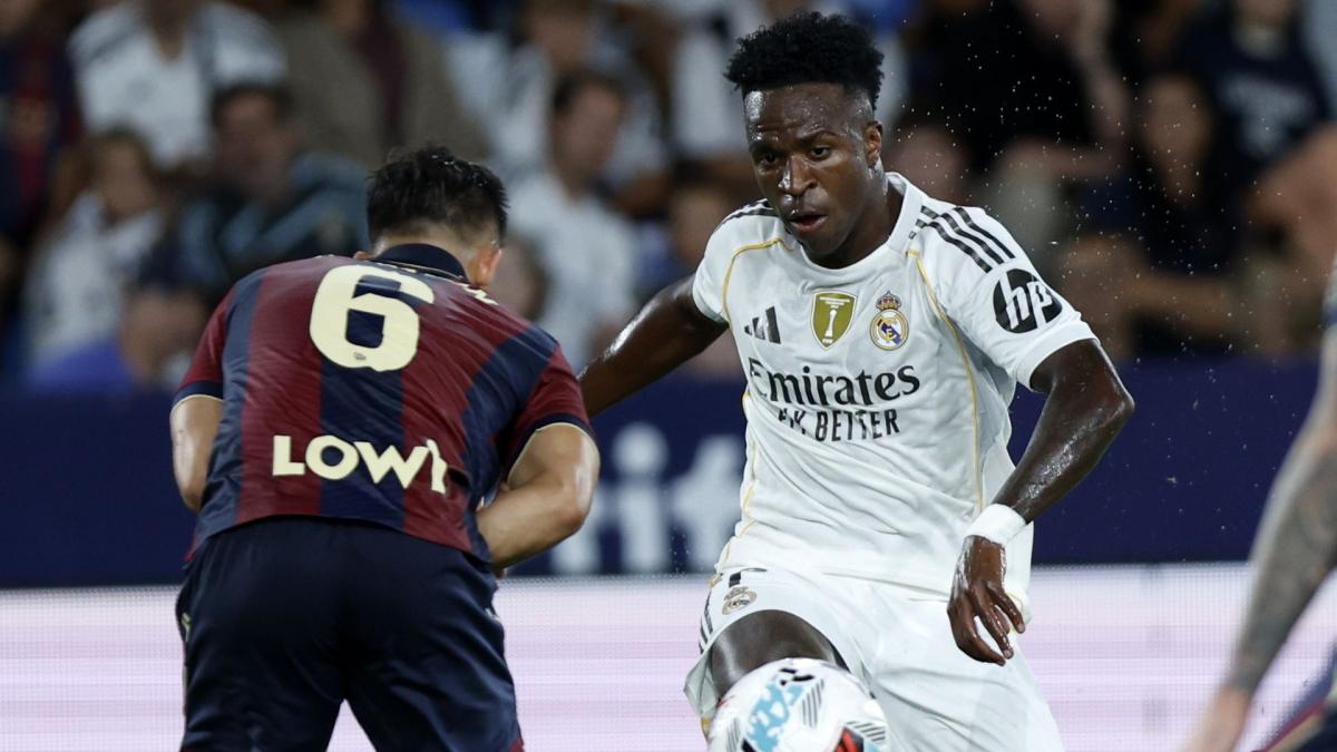 Real Madrid : un joueur de Levante a pété un plomb contre Vinicius Jr
