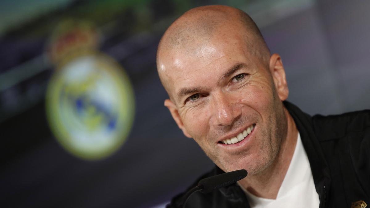 la réaction de Zinedine Zidane après la qualification