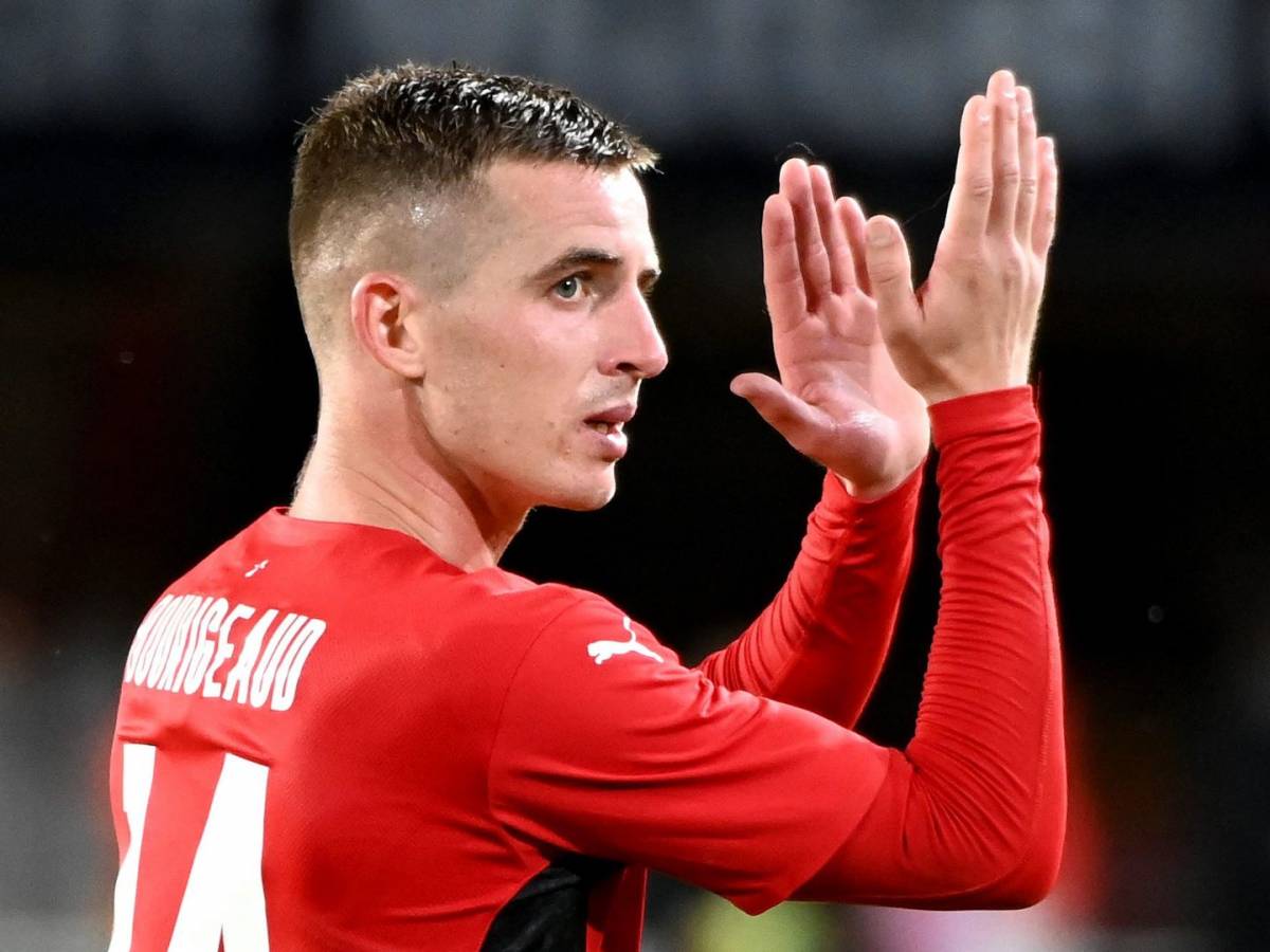 Rennes 3-2 AC Milan (agg: 3-5): Benjamin Bourigeaud scores hat-trick but  Italians advance - BBC Sport