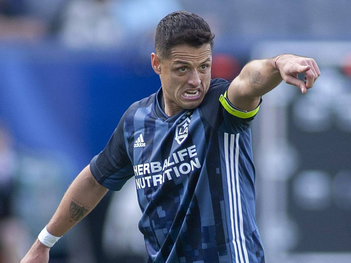 C l bre Joueur De Football Mexicain Chicharito c-l-bre-joueur-de-football-mexicain-chicharito