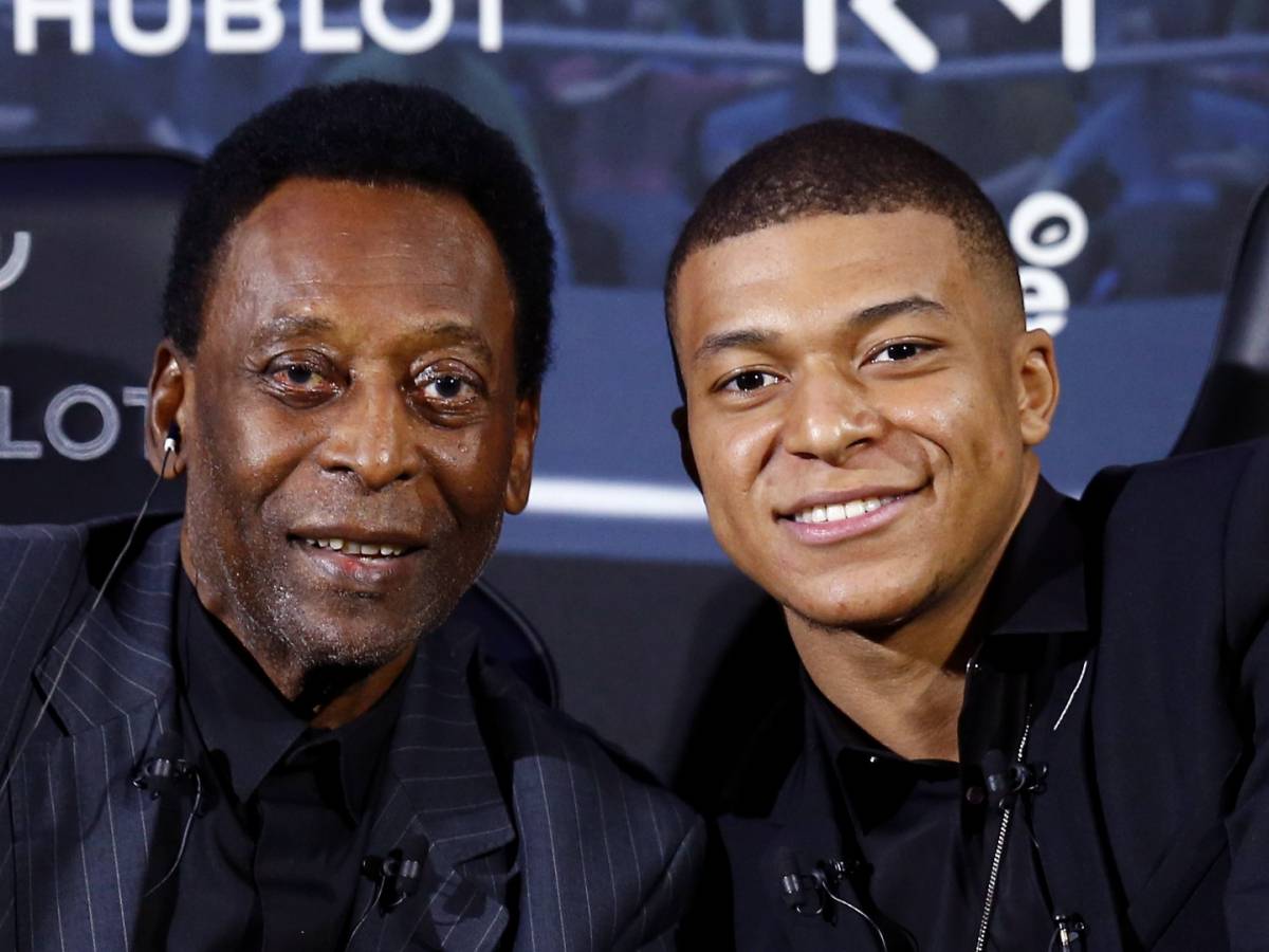 Le Roi Pelé a envoyé un joli cadeau à Kylian Mbappé et lui a donné