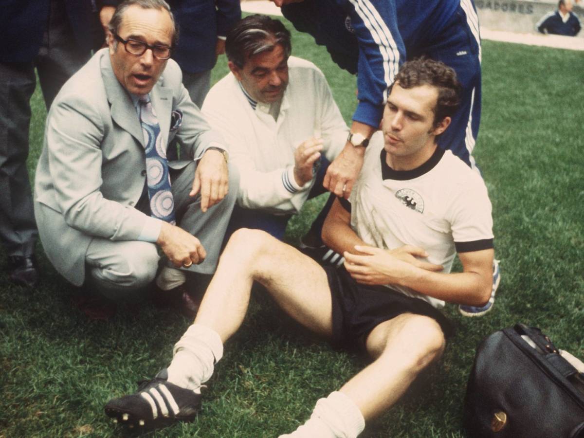 Ancien Verre à Bière 0,5L FC Bayern Franz Beckenbauer - Verre à Weizen Collection