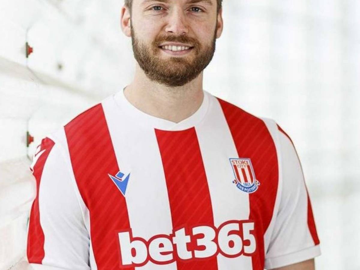 Maillot Extérieur Stoke City 2021/2022 Macron - Taille L, Vert Et Noir, Occasion Excellent état