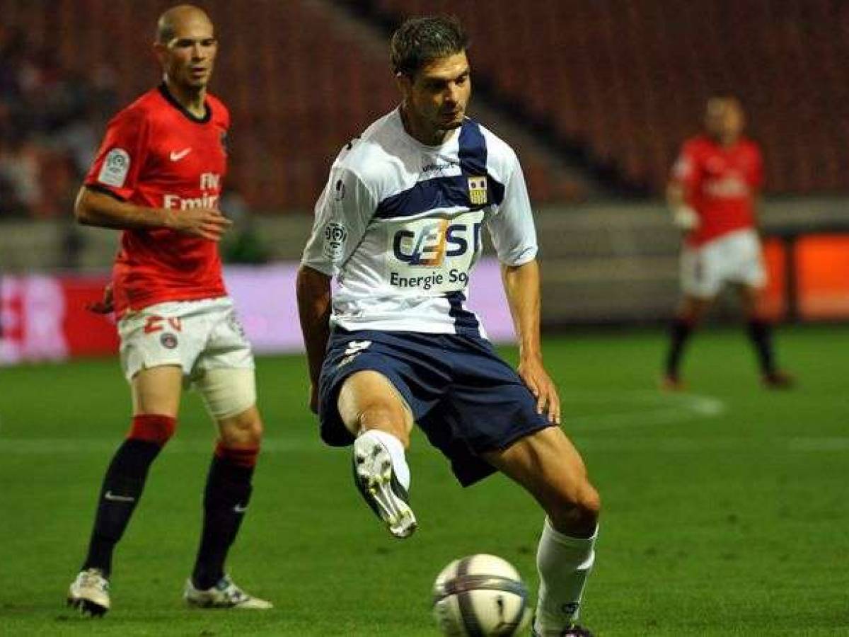 arles avignon foot