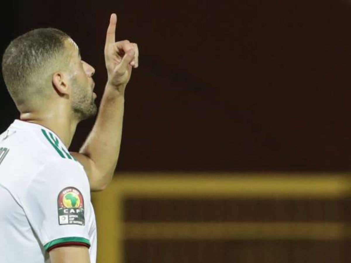 Monaco Negocie L Arrivee D Islam Slimani