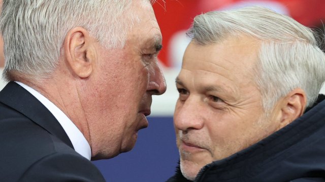 Carlo Ancelotti et Bruno Genesio