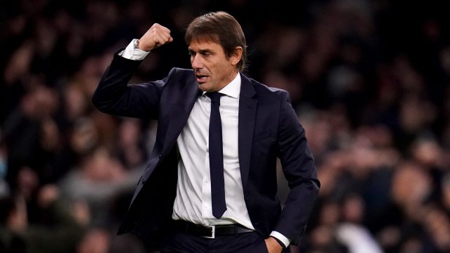 Antonio Conte est le nouvel entraîneur de Tottenham 