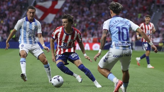 Arnau Ortiz con el Atlético de Madrid