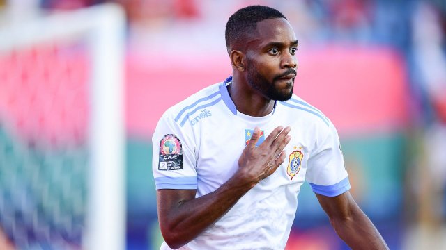 Cédric Bakambu sous le maillot du RD Congo
