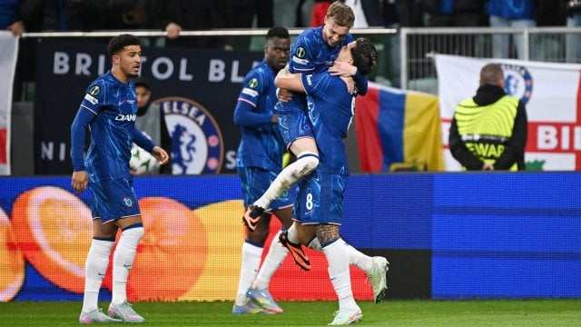 Los jugadores del Chelsea celebran un gol.